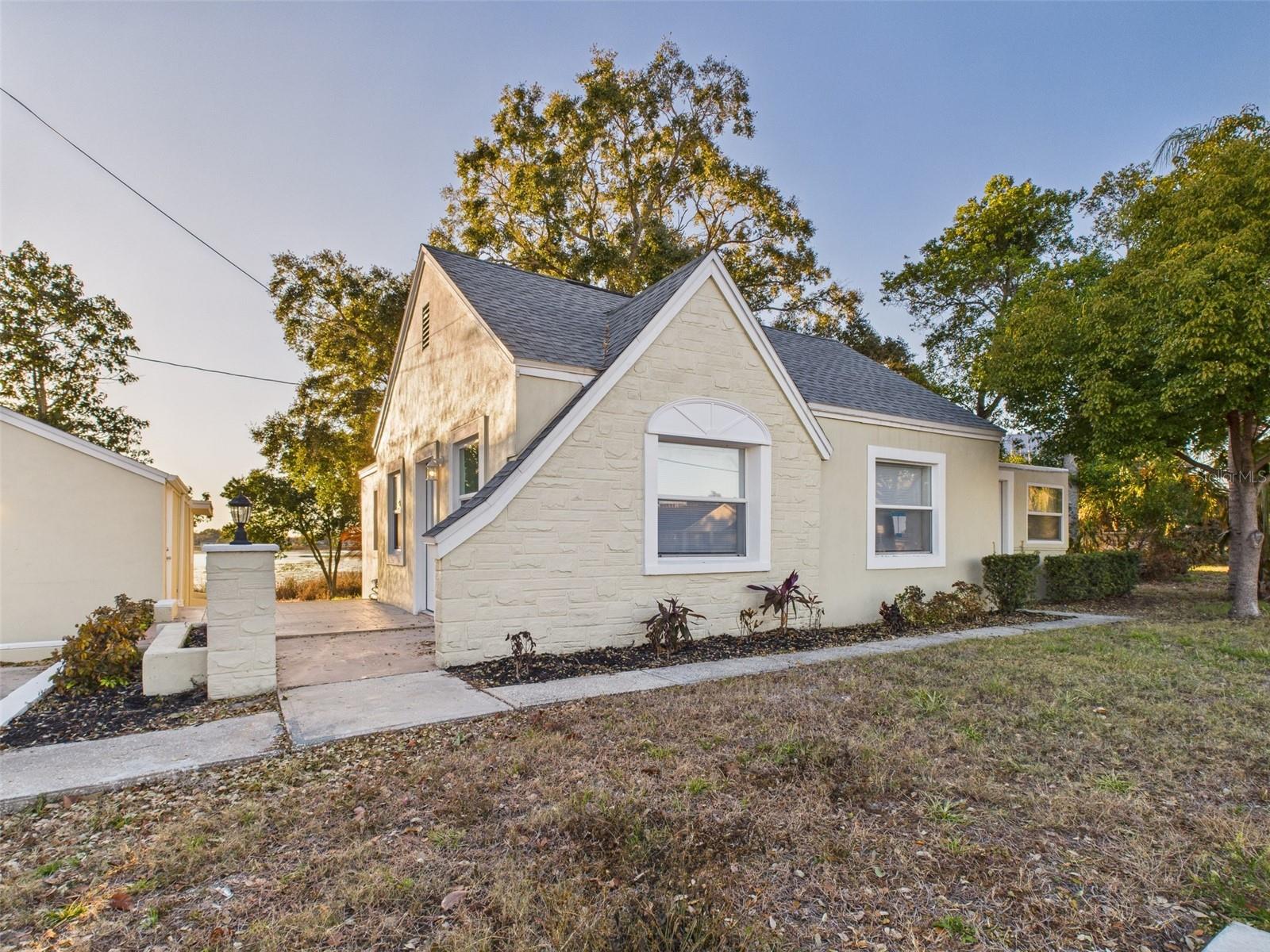 Image 30 of 38 For 201 Main Street