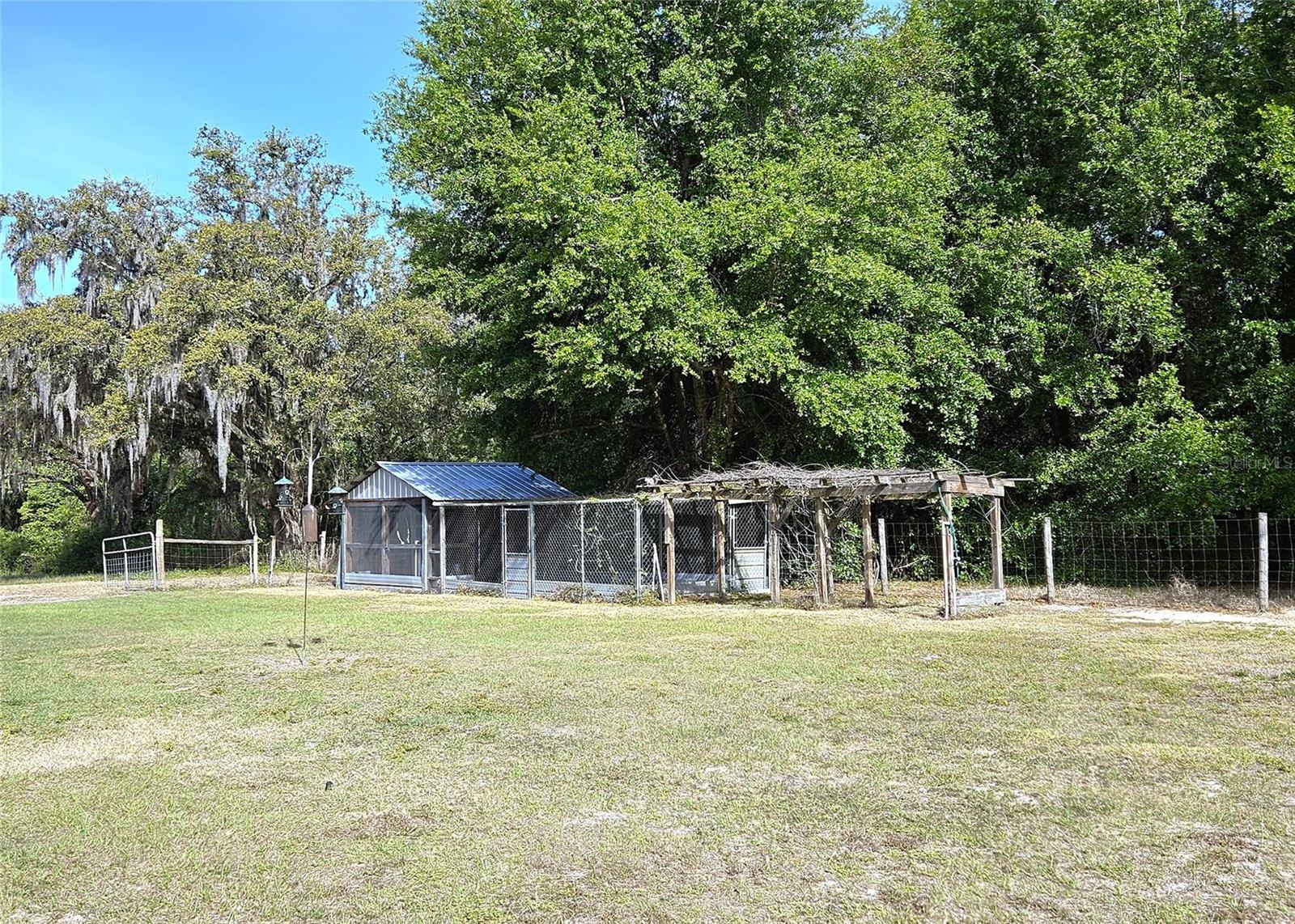Image 41 of 46 For 1642 Holy Cow Road