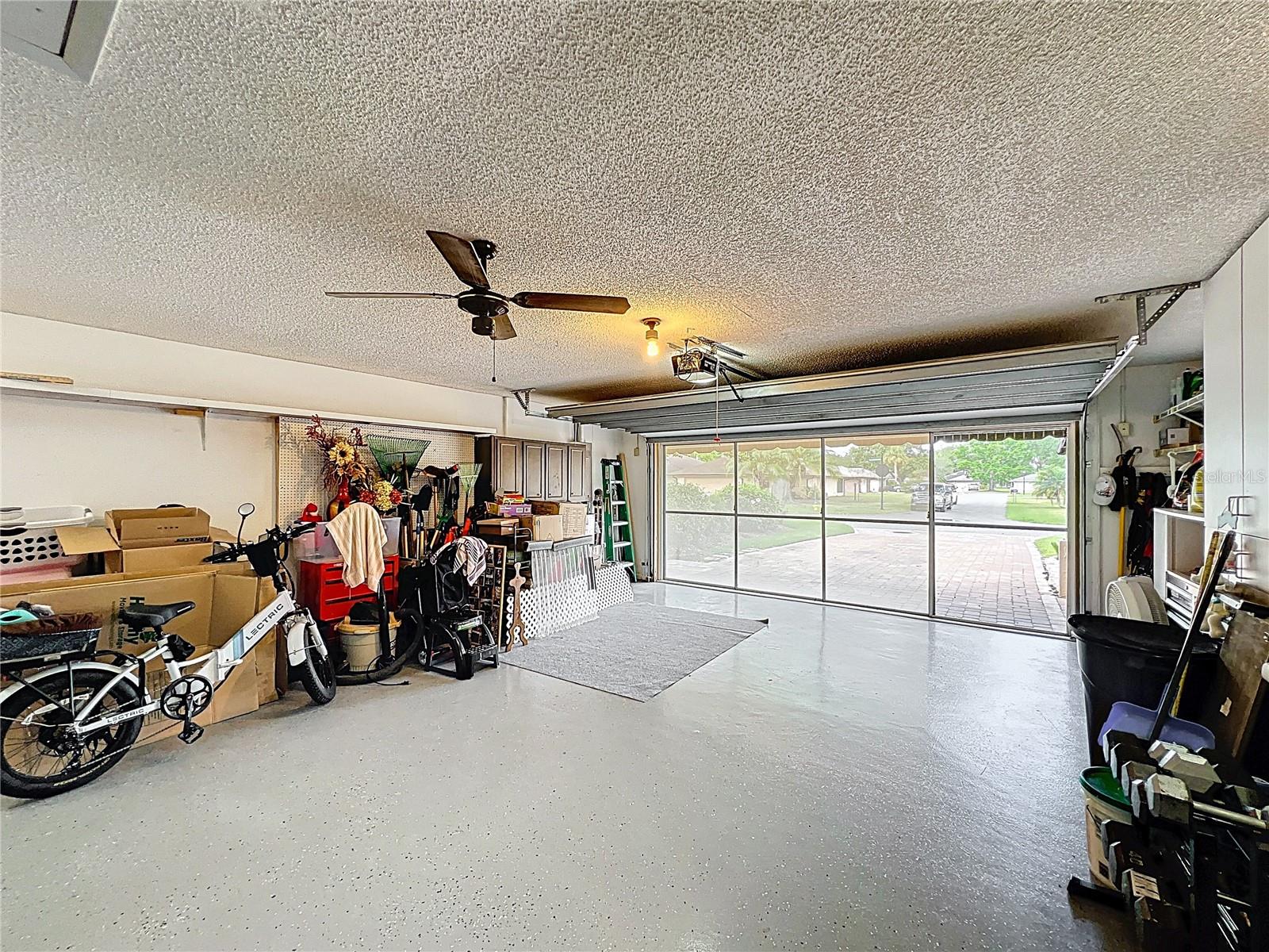 Image 37 of 63 For 571 Saint Andrews Rd