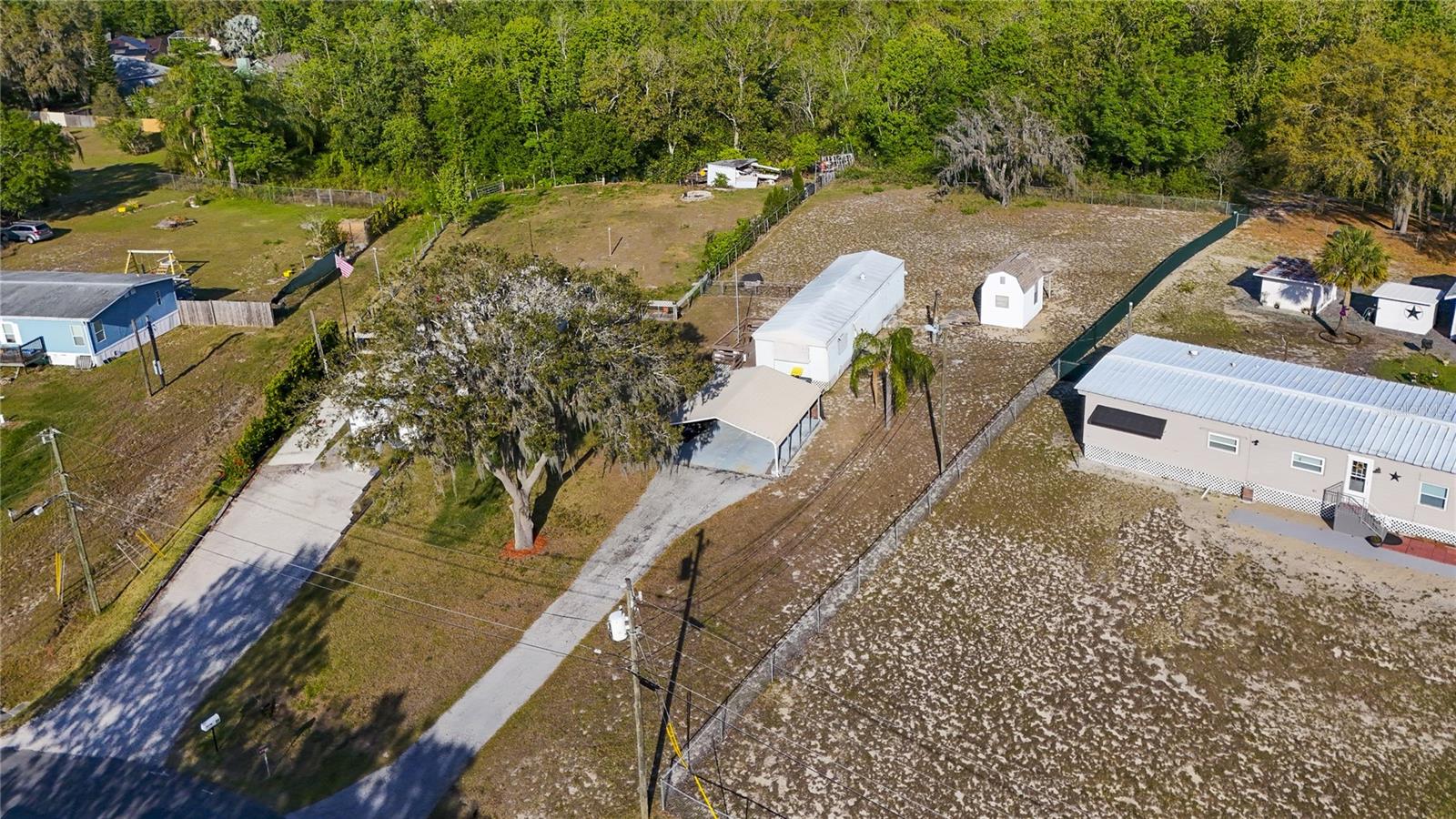 Image 17 of 20 For 40 Lone Pine Court