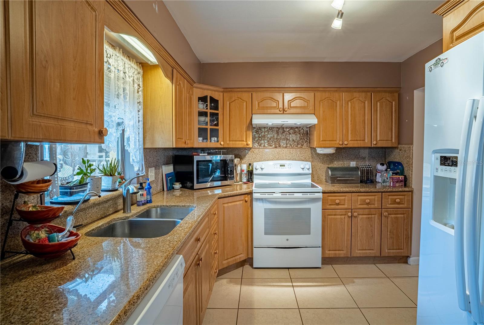 Image 2 of 38 For 1327 Deer Park Court