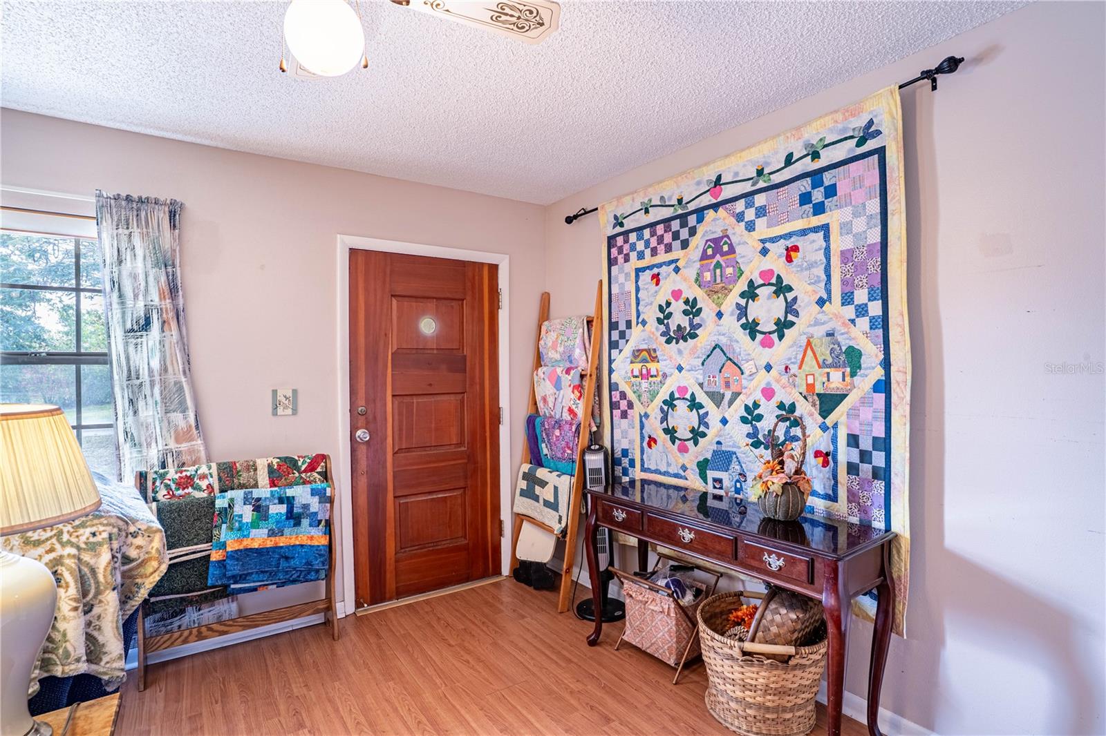 Image 3 of 38 For 1327 Deer Park Court