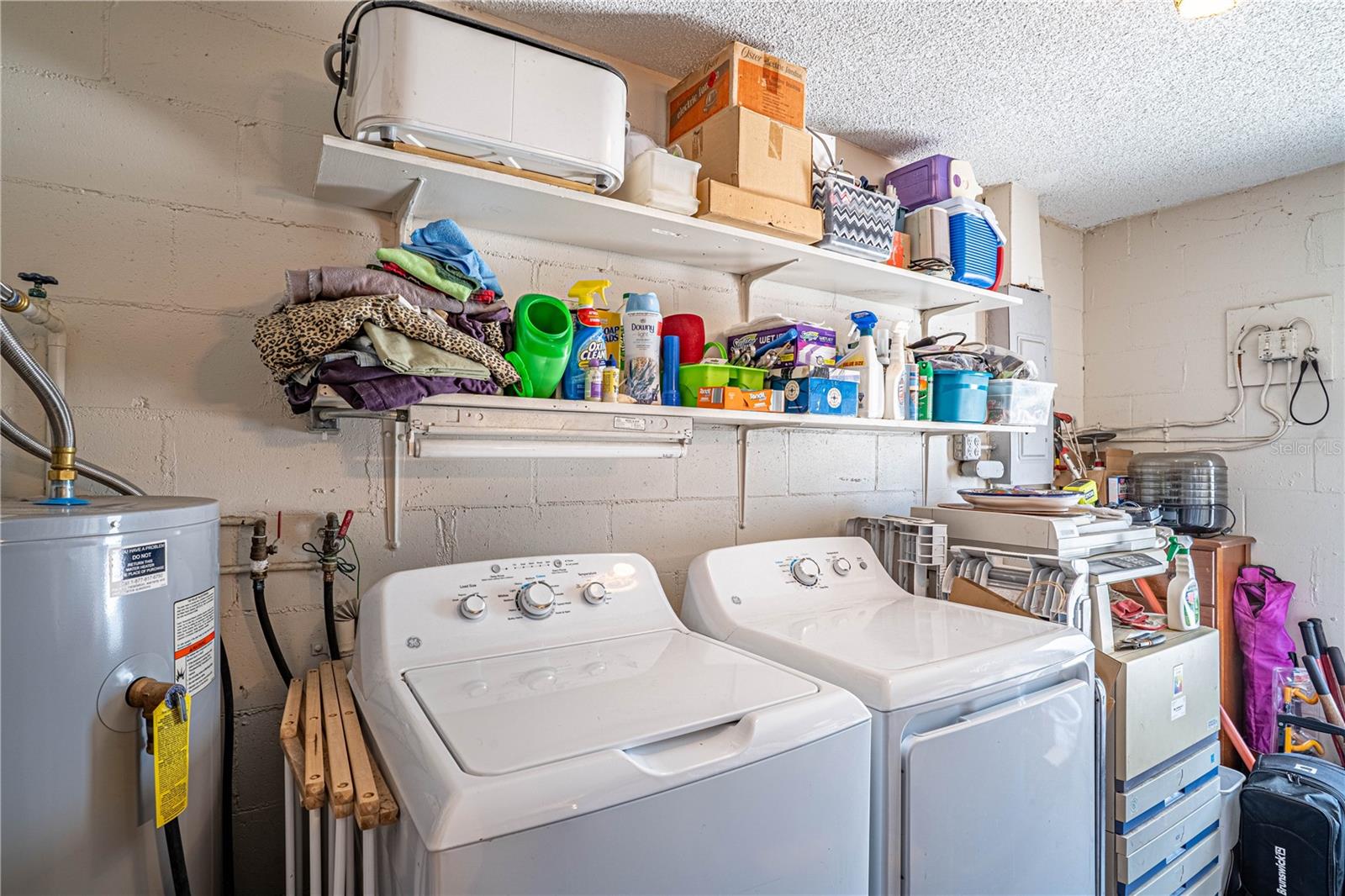 Image 33 of 38 For 1327 Deer Park Court