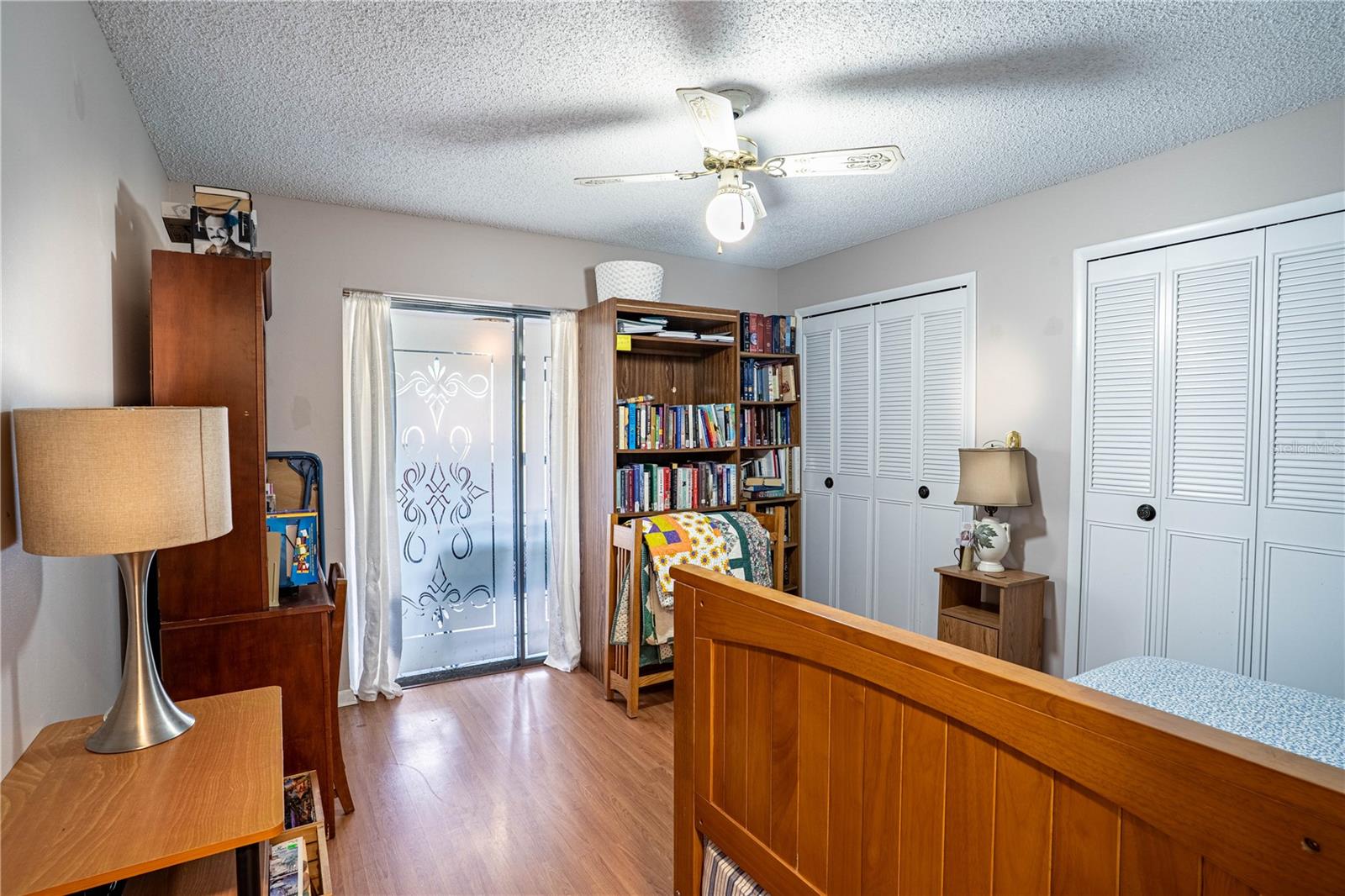 Image 7 of 38 For 1327 Deer Park Court