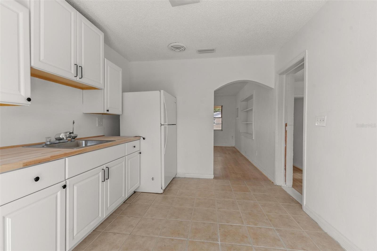 Image 4 of 25 For 2301 Freemason Street
