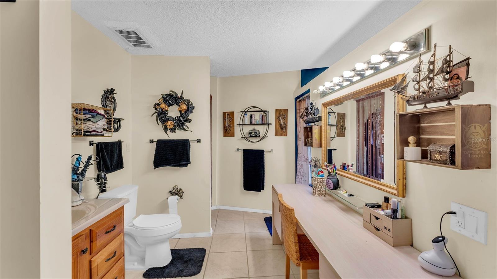 Image 33 of 61 For 2838 Tarkenton Road