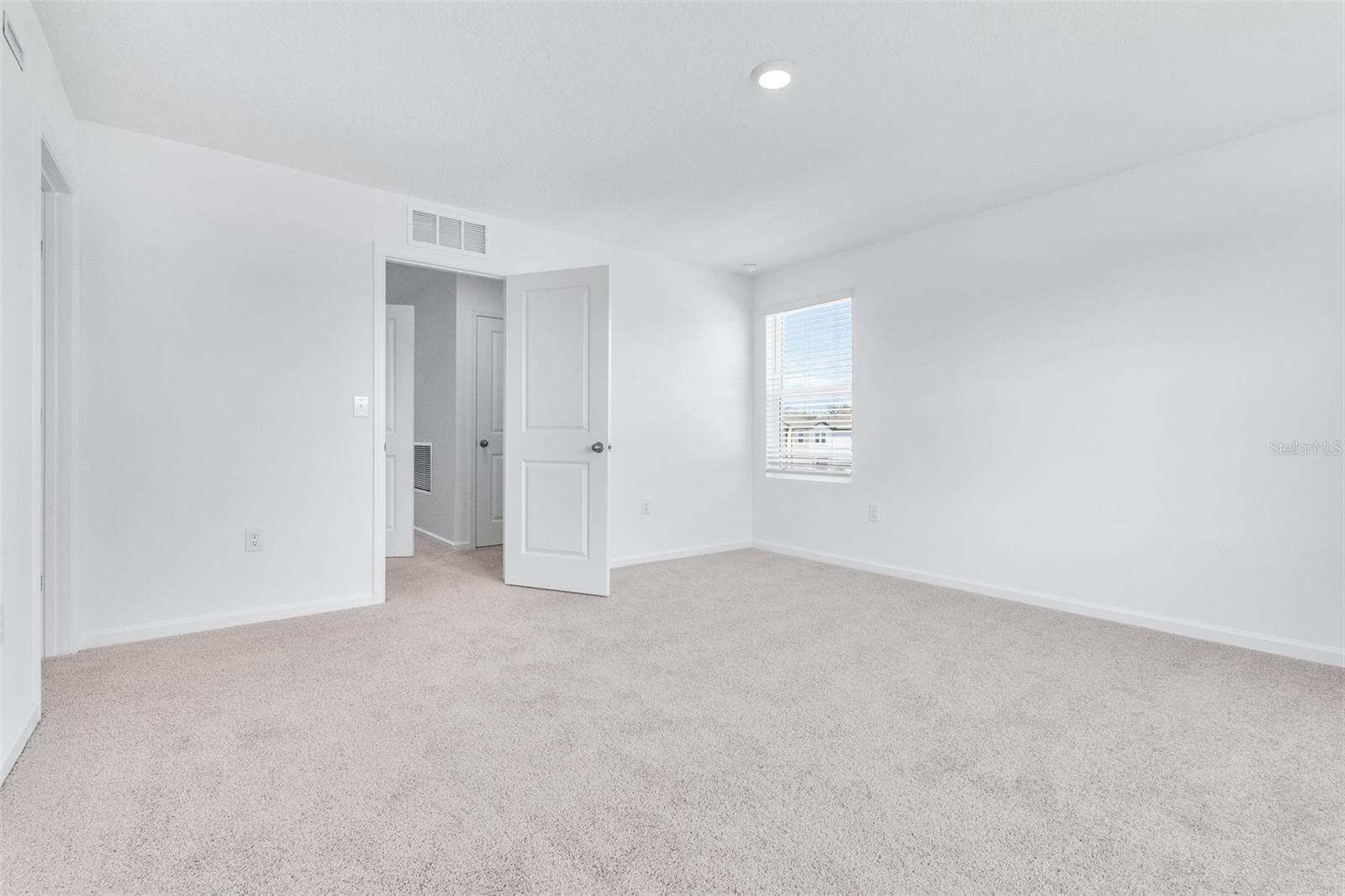Image 14 of 37 For 3265 Vesara Drive