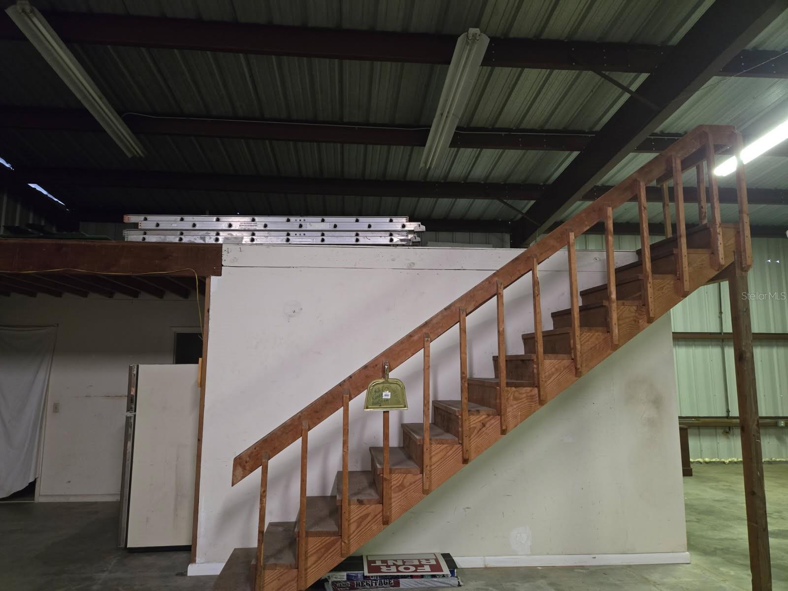 Image 5 of 11 For 340 Farnol Street Sw