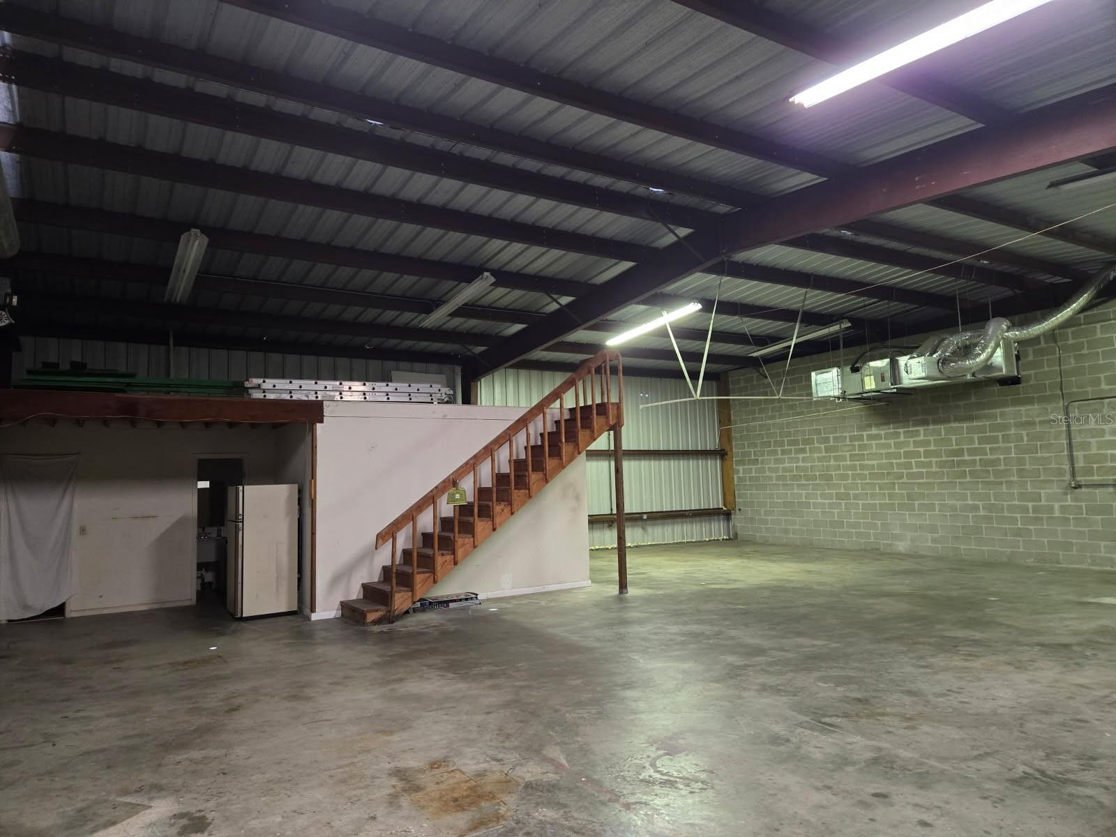 Image 7 of 11 For 340 Farnol Street Sw