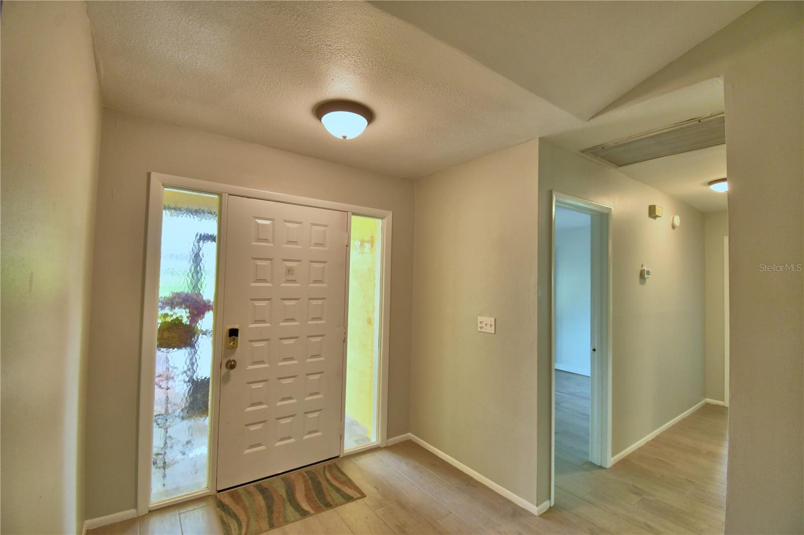 Image 3 of 60 For 103 Lake Thomas Drive