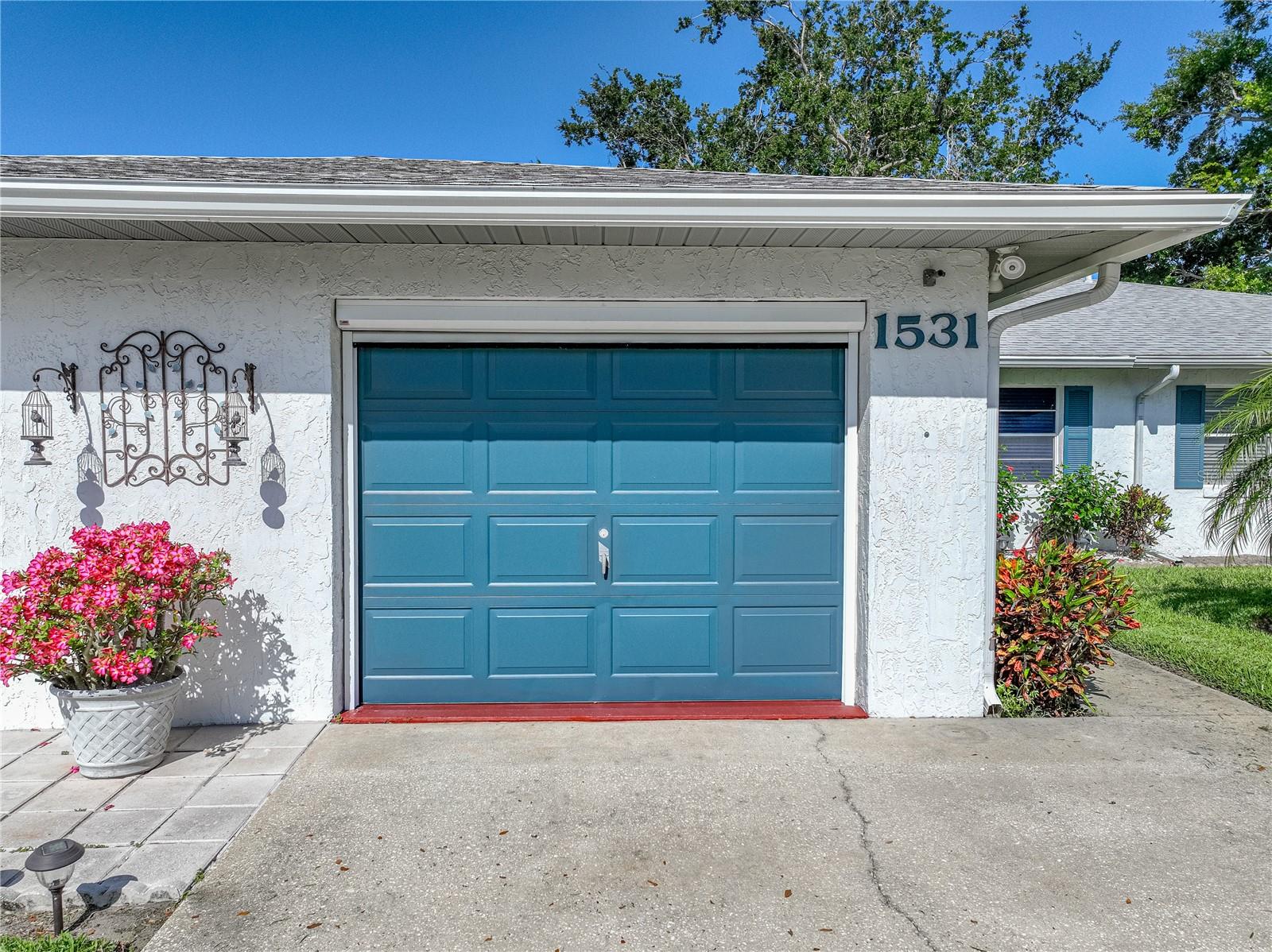 Image 3 of 57 For 1531 Oakview Circle Se