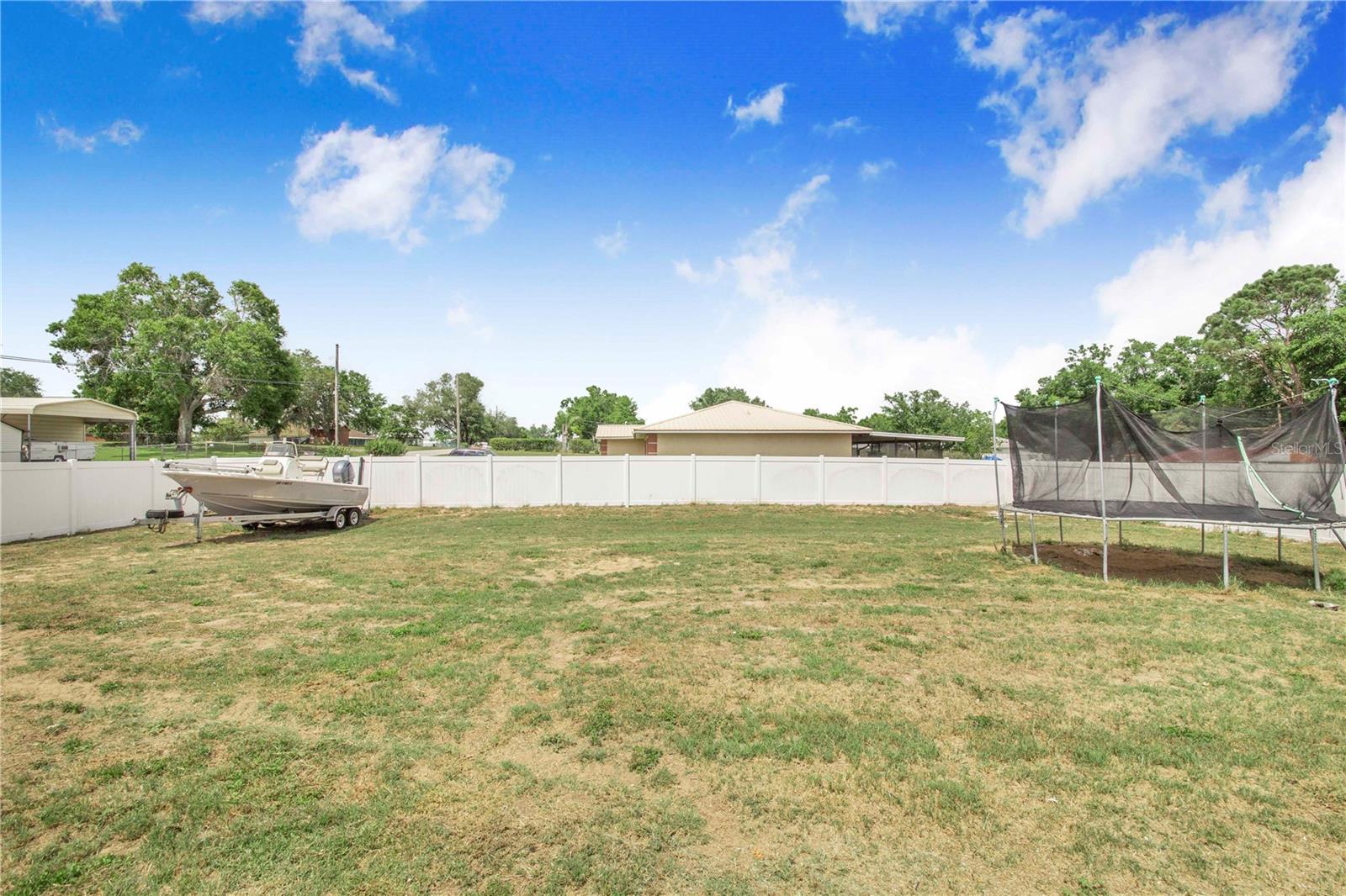 Image 24 of 44 For 498 7th Street