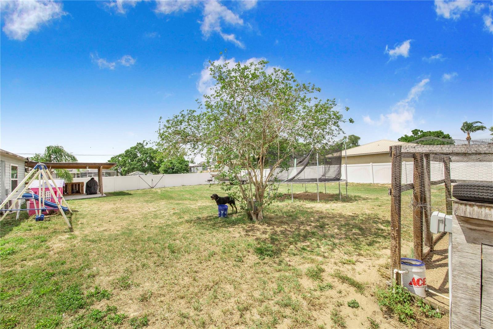 Image 26 of 44 For 498 7th Street