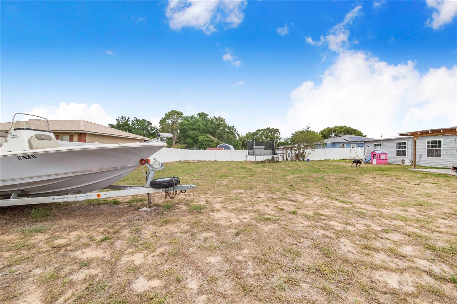 Image 30 of 44 For 498 7th Street