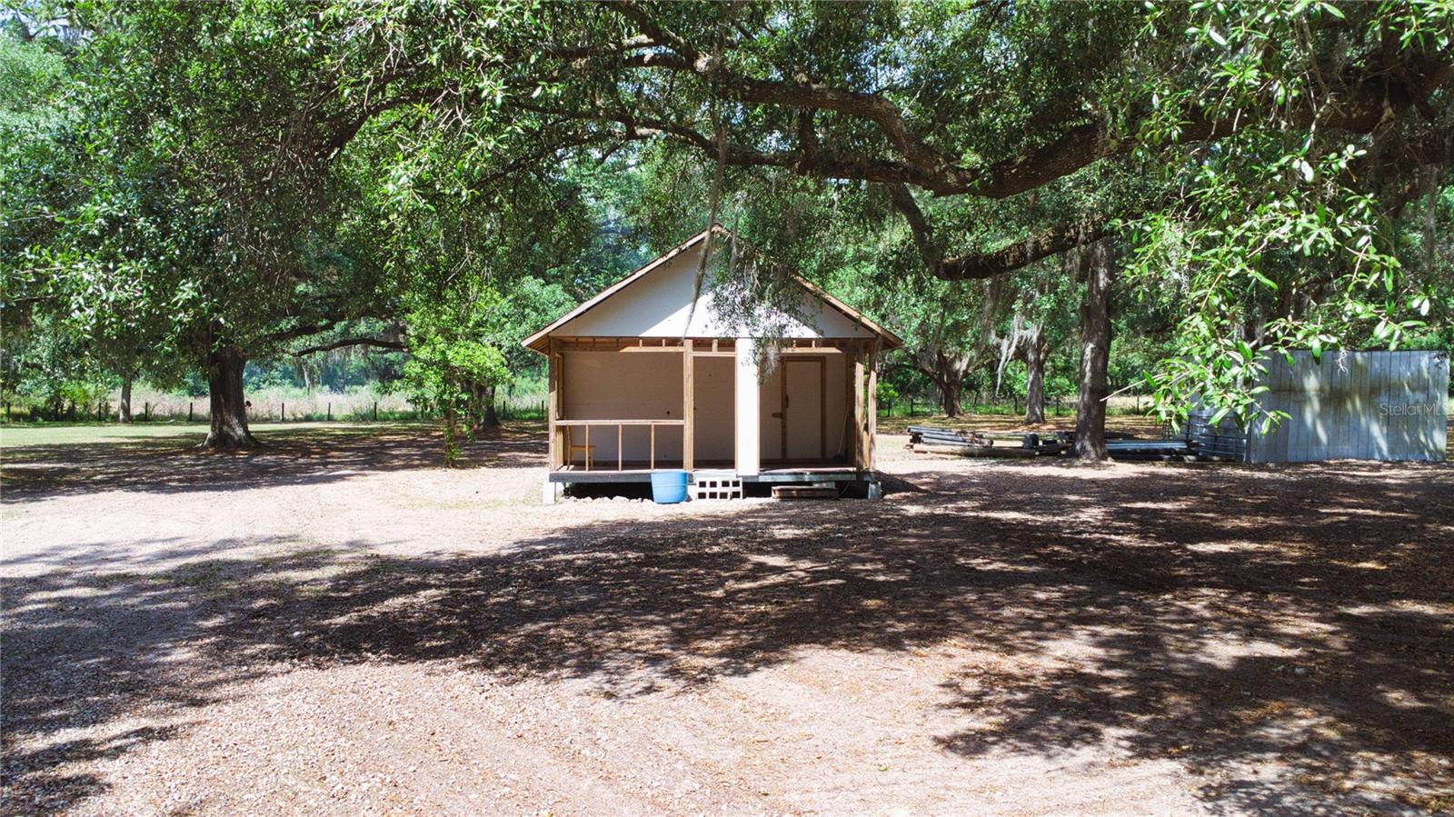 Image 9 of 11 For 4142 K Ville Avenue