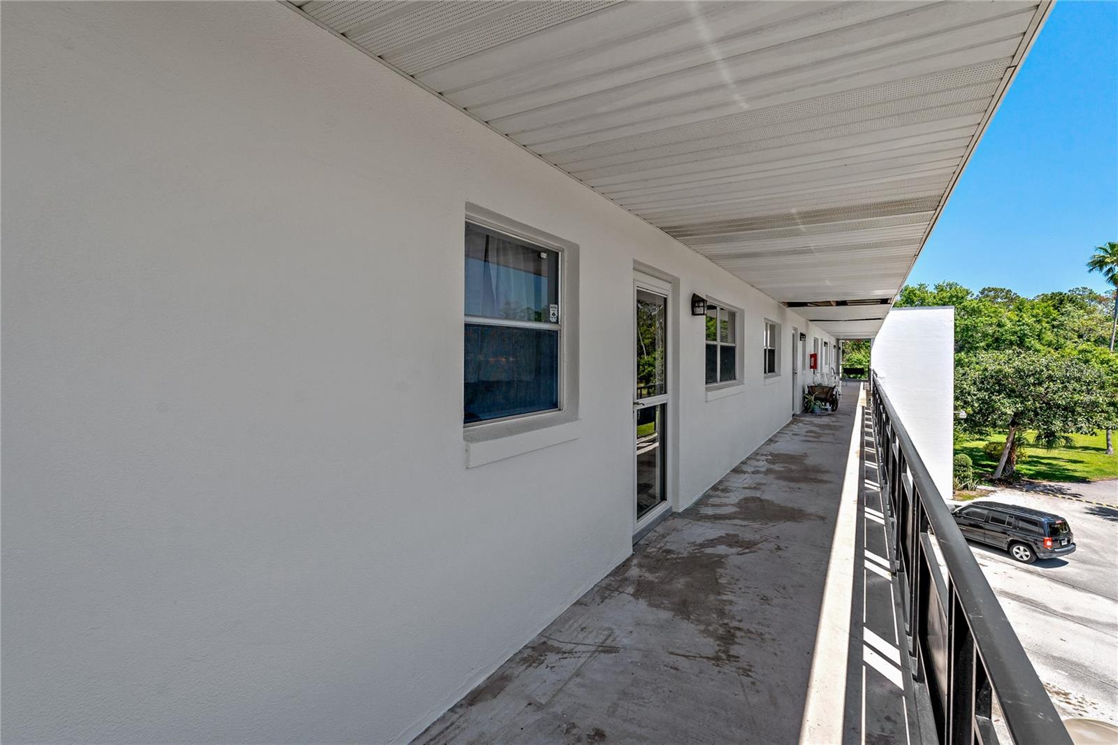 Image 2 of 52 For 100 El Camino Dr  309