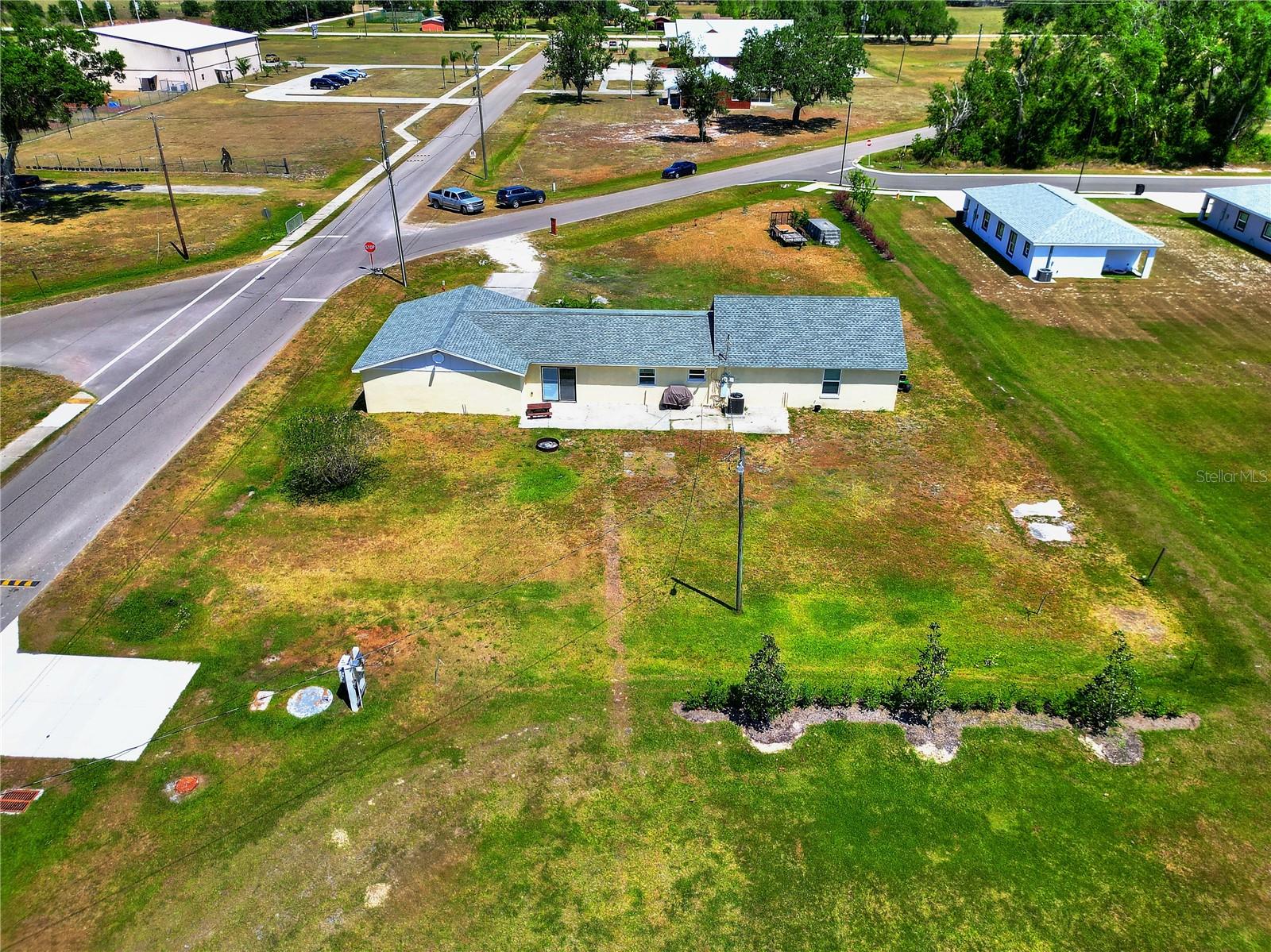 Image 33 of 39 For 904 Terrier Drive