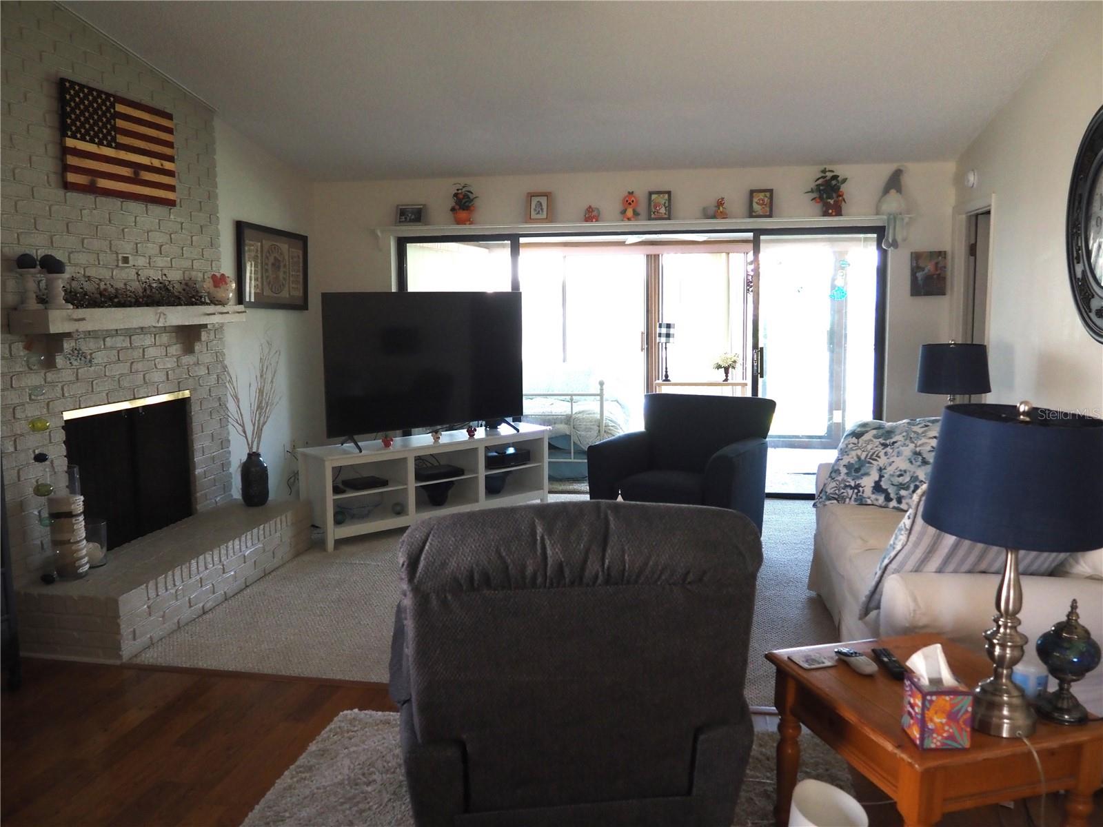 Image 4 of 32 For 4007 Cypress Lndg S