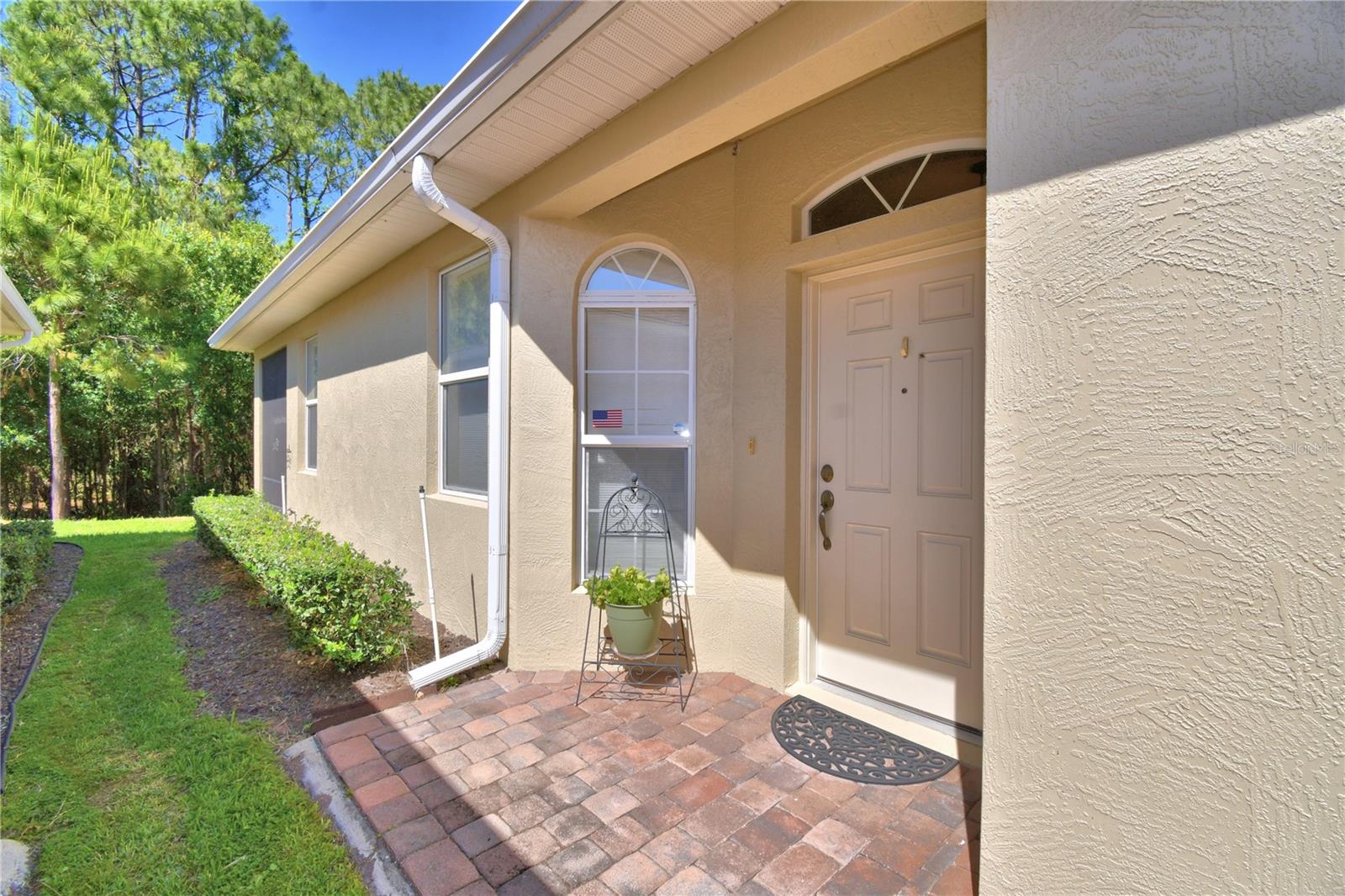 Image 2 of 53 For 1573 Vienna Square Dr