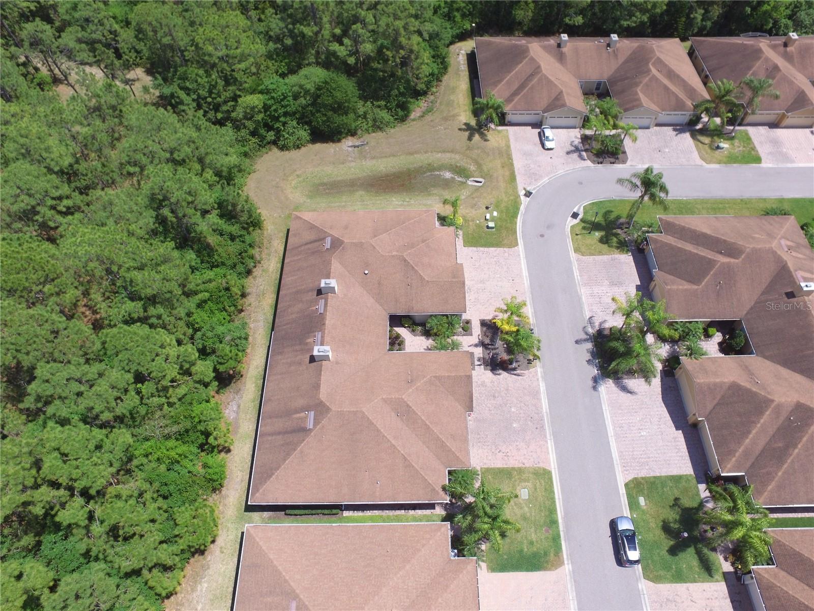 Image 37 of 53 For 1573 Vienna Square Dr