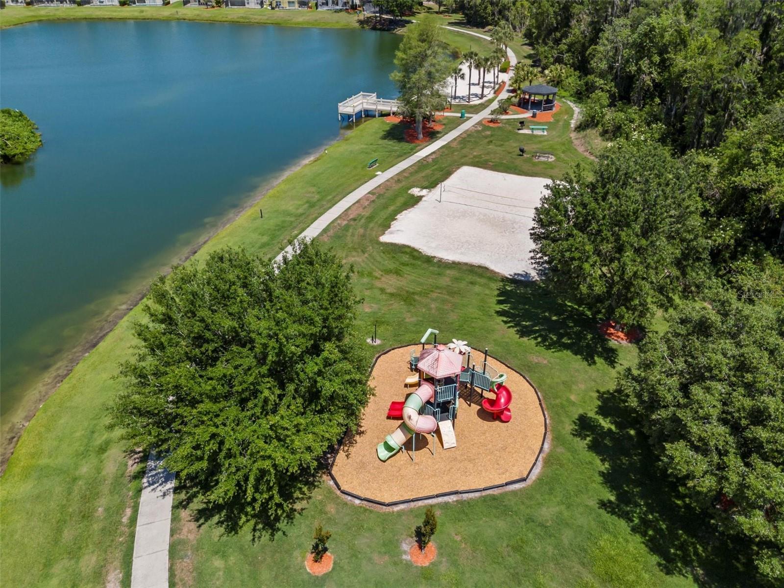 Image 50 of 54 For 936 Lake Berkley Drive