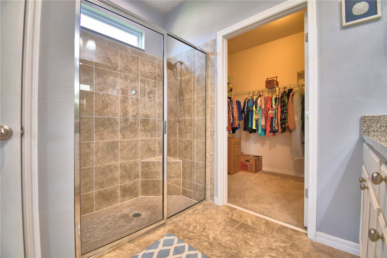 Image 20 of 57 For 2577 Canyon Crest Drive