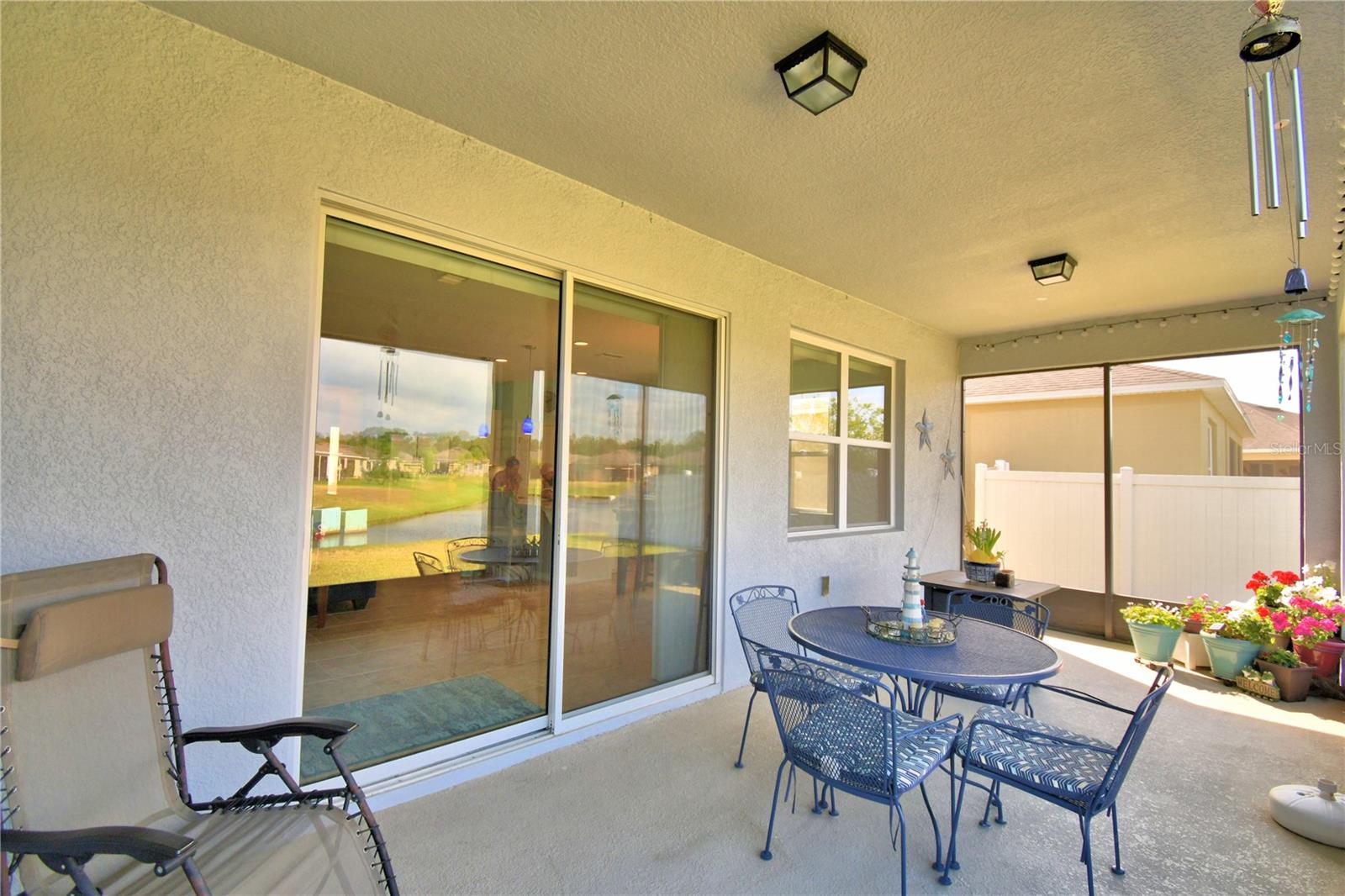 Image 43 of 57 For 2577 Canyon Crest Drive