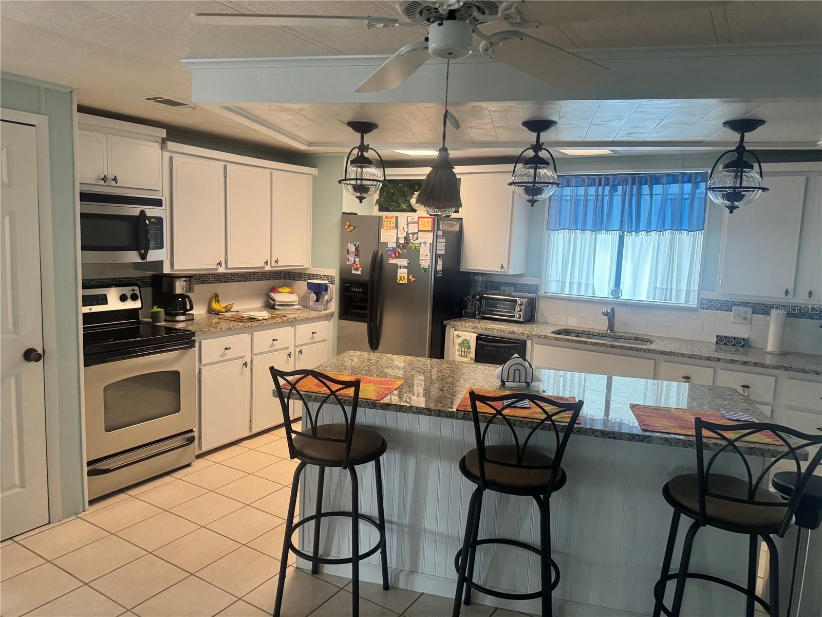 Image 5 of 57 For 341 Outrigger Place