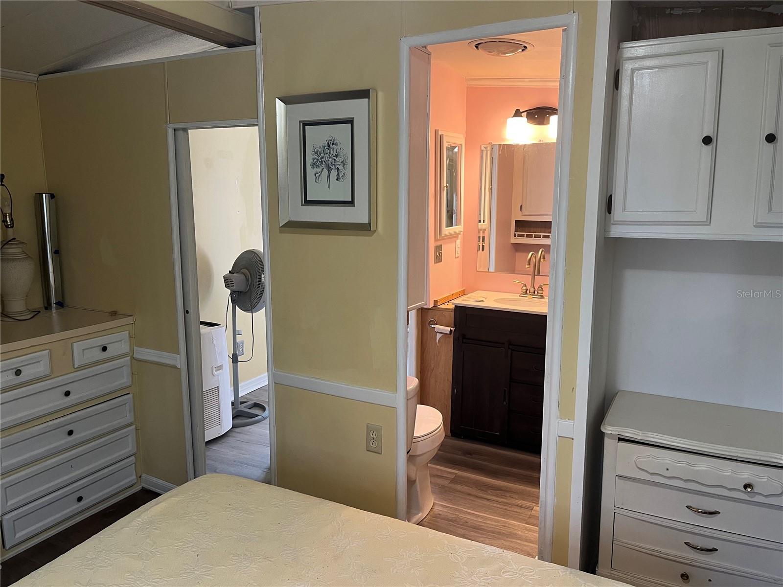 Image 6 of 11 For 7343 Midway Lane