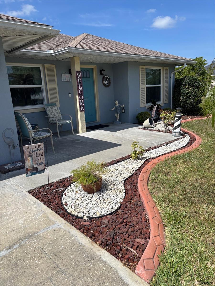 Image 3 of 77 For 716 Maderia Court