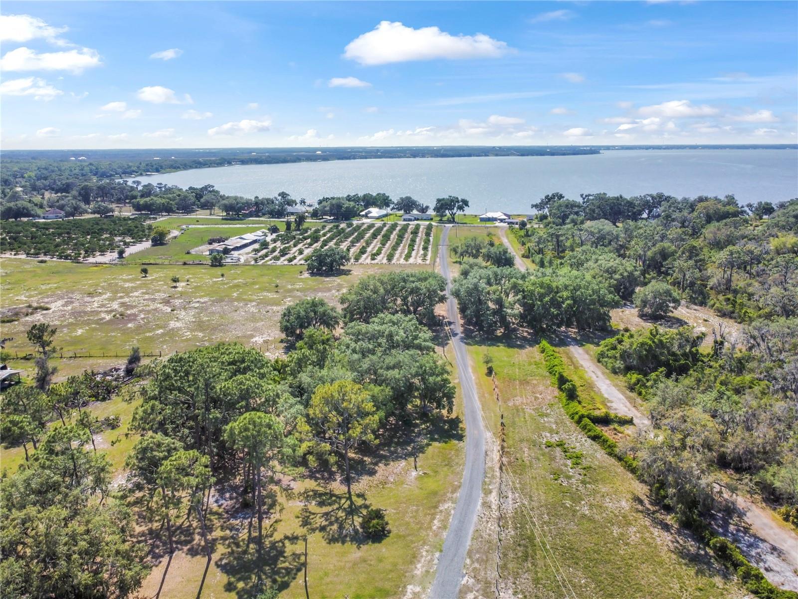 Listing photo id 1 for 1850 Lake Reedy Boulevard