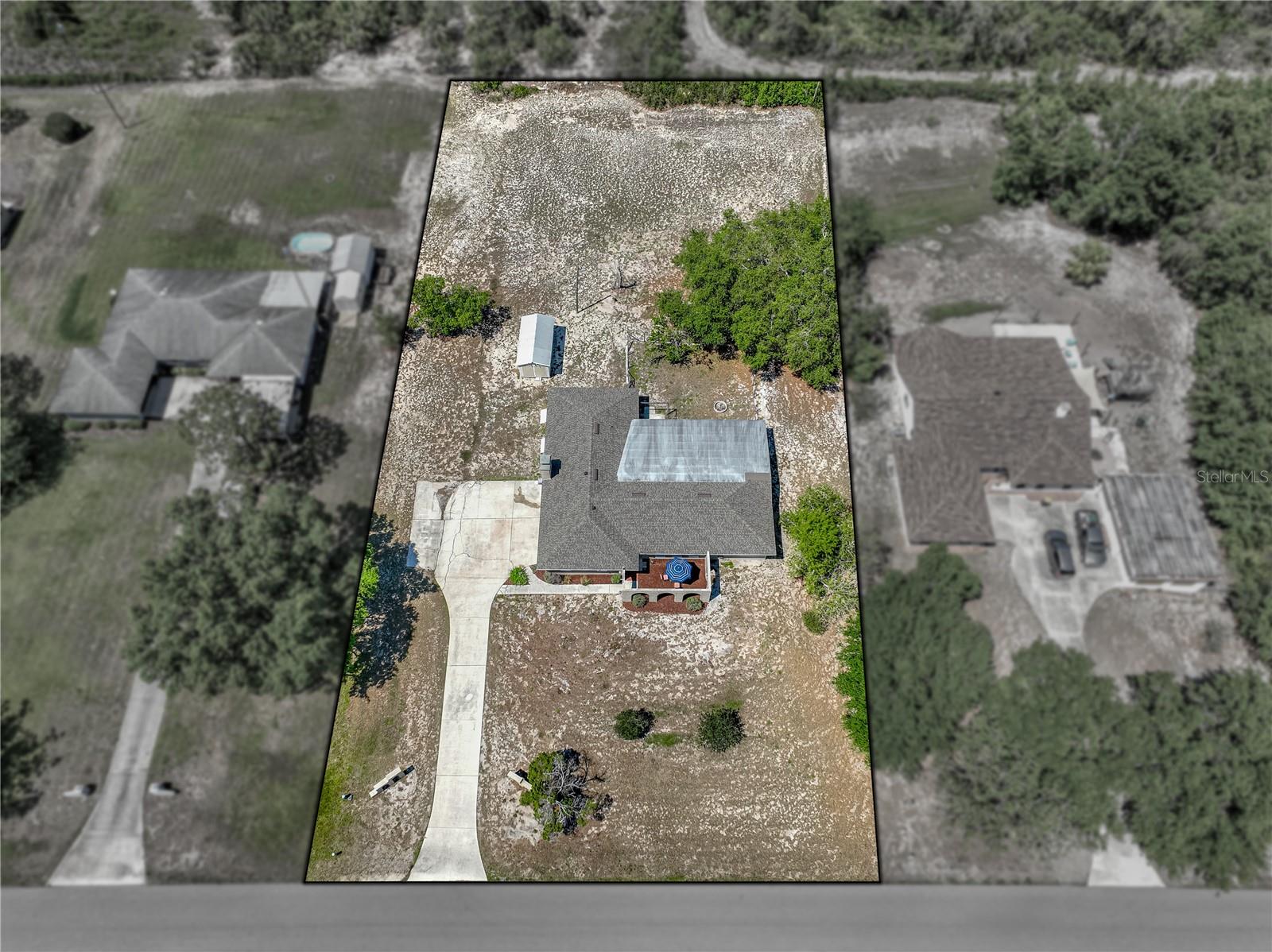Image 11 of 80 For 9019 Oakwood Drive