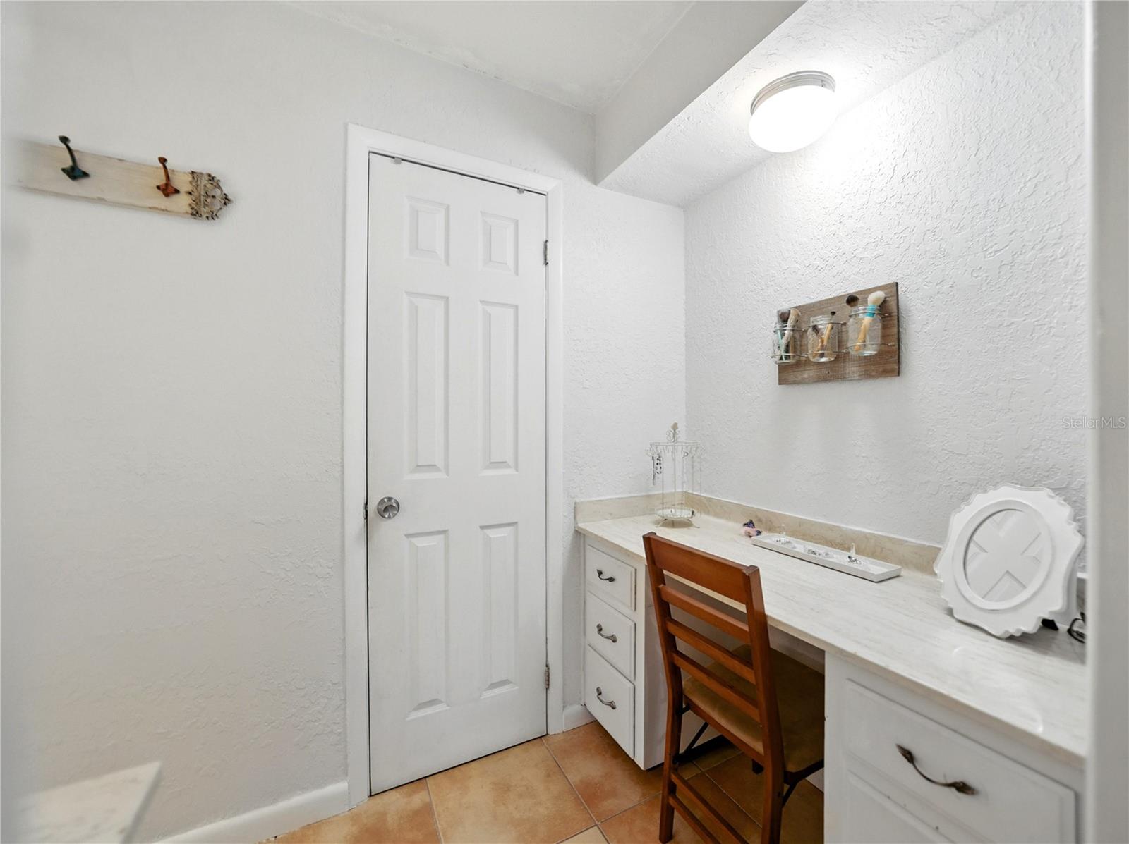 Image 32 of 80 For 9019 Oakwood Drive