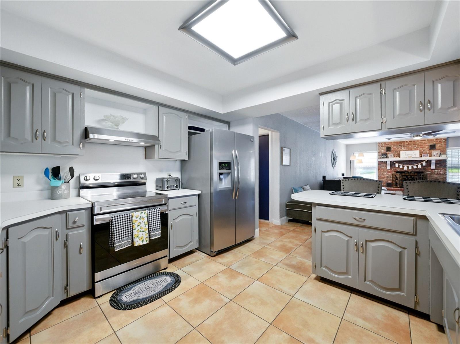 Image 47 of 80 For 9019 Oakwood Drive