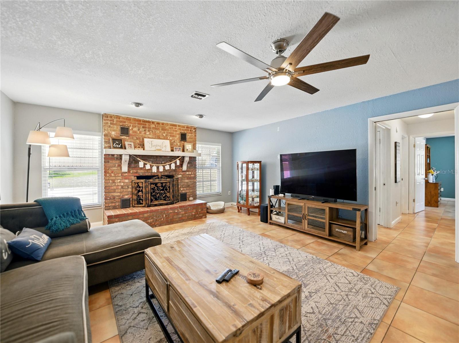 Image 50 of 80 For 9019 Oakwood Drive