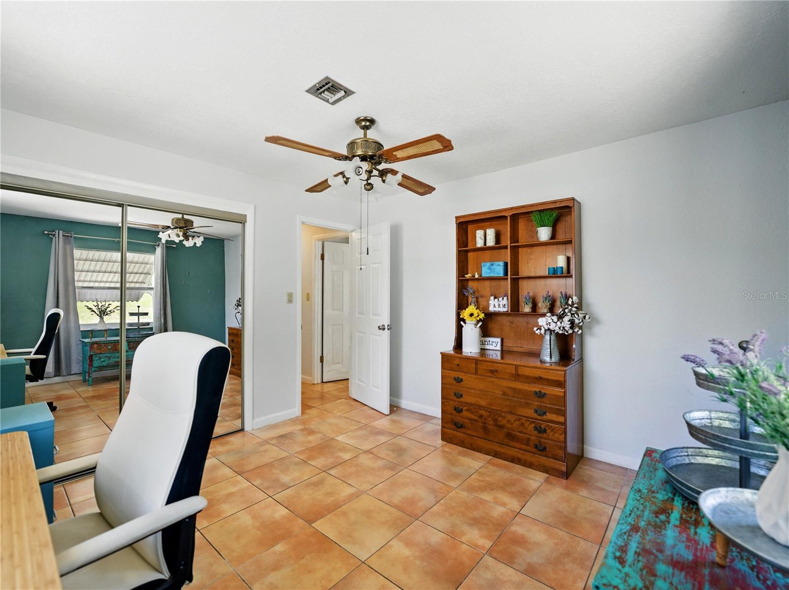 Image 67 of 80 For 9019 Oakwood Drive