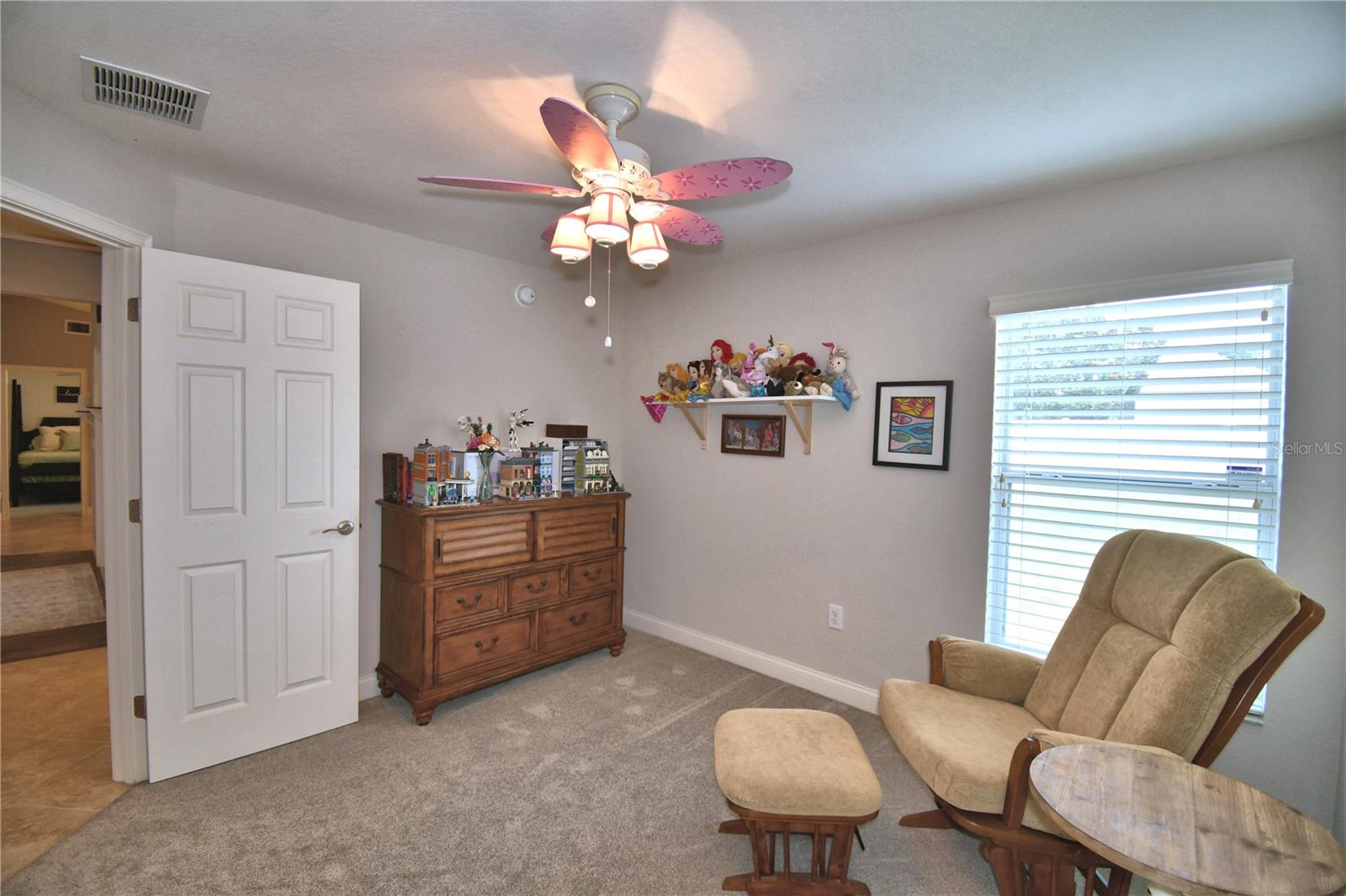 Image 50 of 61 For 186 Viola Drive