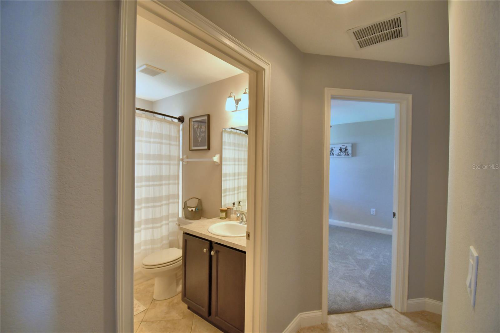 Image 51 of 61 For 186 Viola Drive