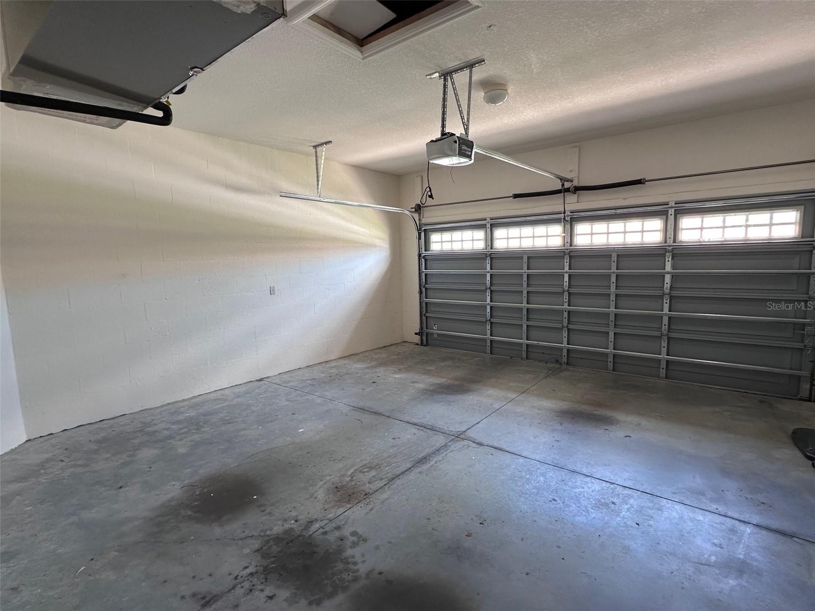Image 7 of 17 For 1224 Vienna Square Drive