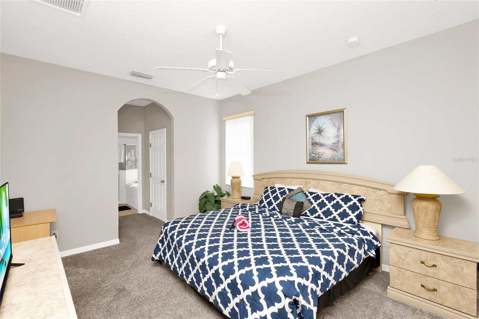 Image 12 of 43 For 662 Orista Drive