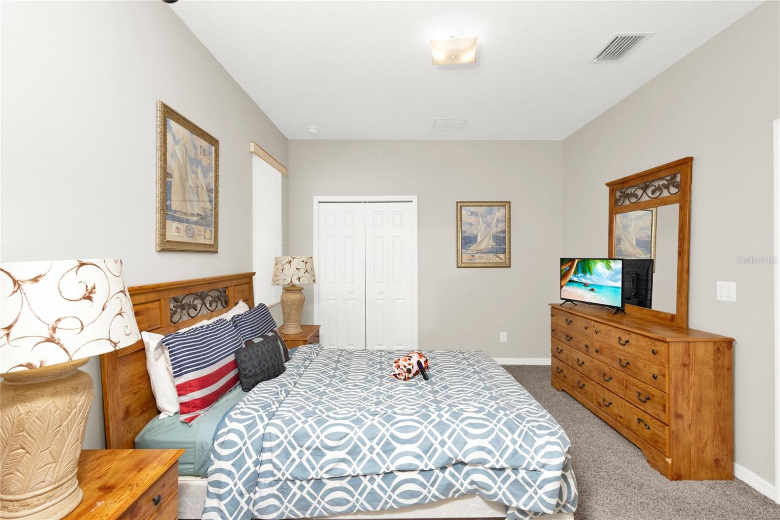 Image 18 of 43 For 662 Orista Drive