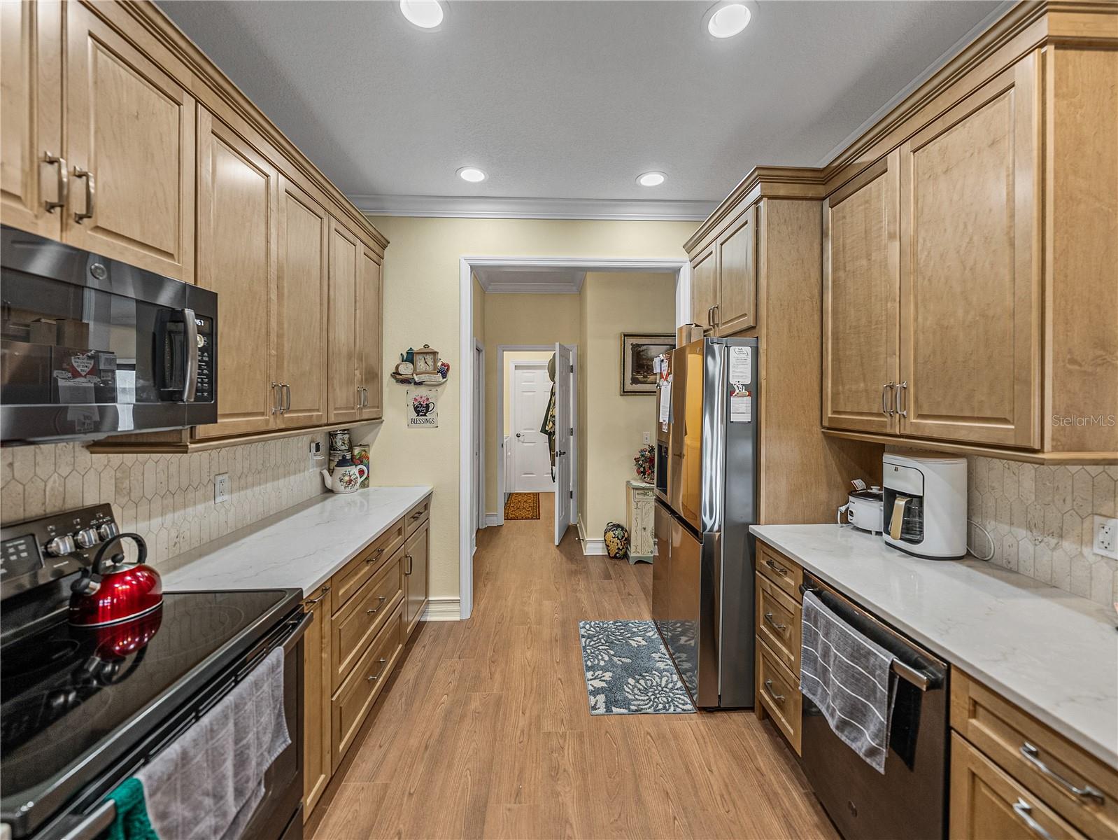 Image 33 of 95 For 4081 Dunmore Drive