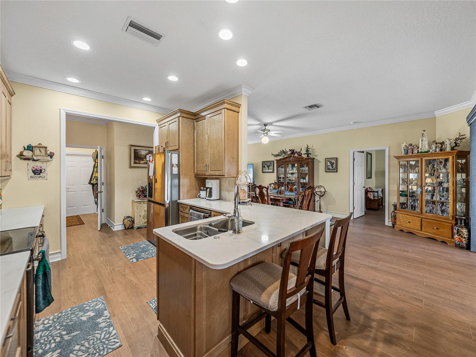 Image 34 of 95 For 4081 Dunmore Drive