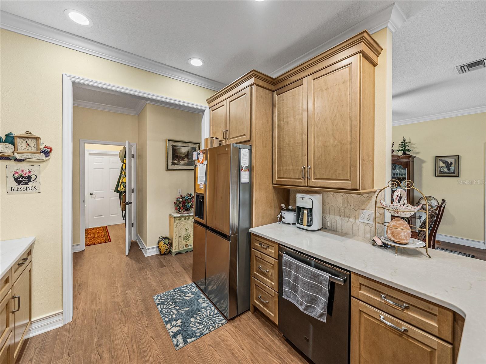 Image 35 of 95 For 4081 Dunmore Drive