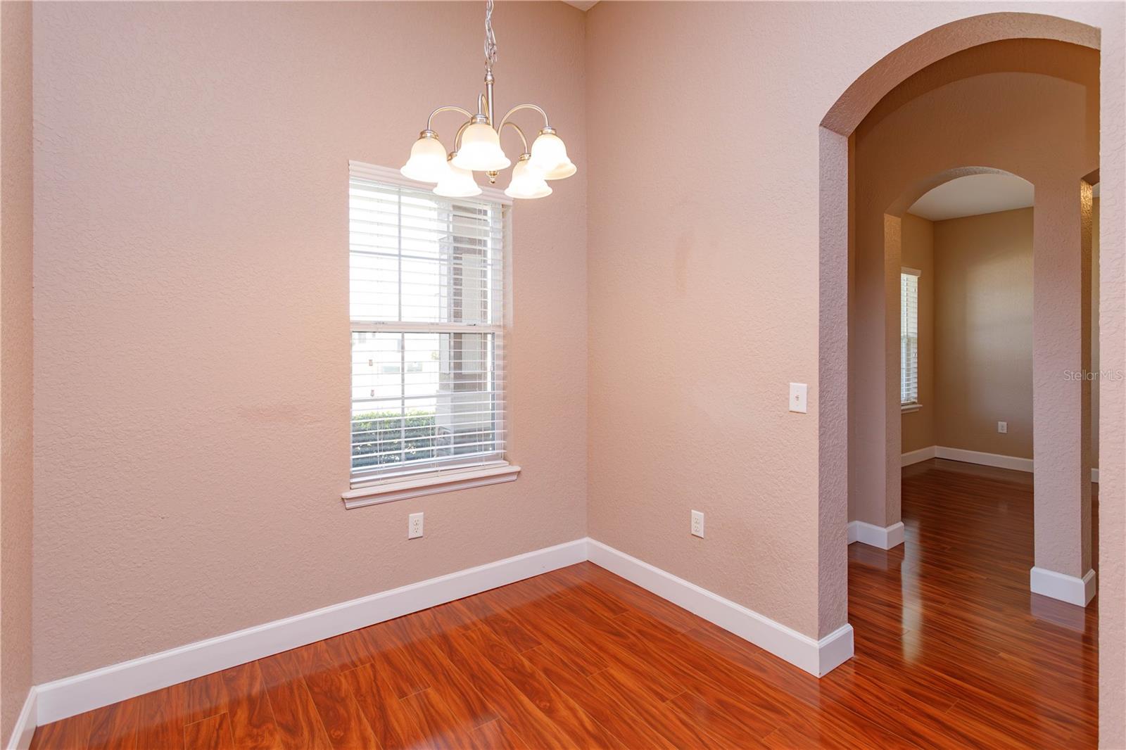 Image 10 of 25 For 135 Eloise Oaks Drive