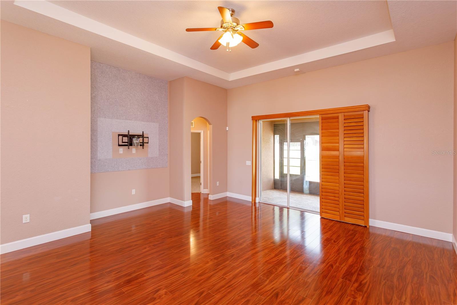 Image 11 of 25 For 135 Eloise Oaks Drive