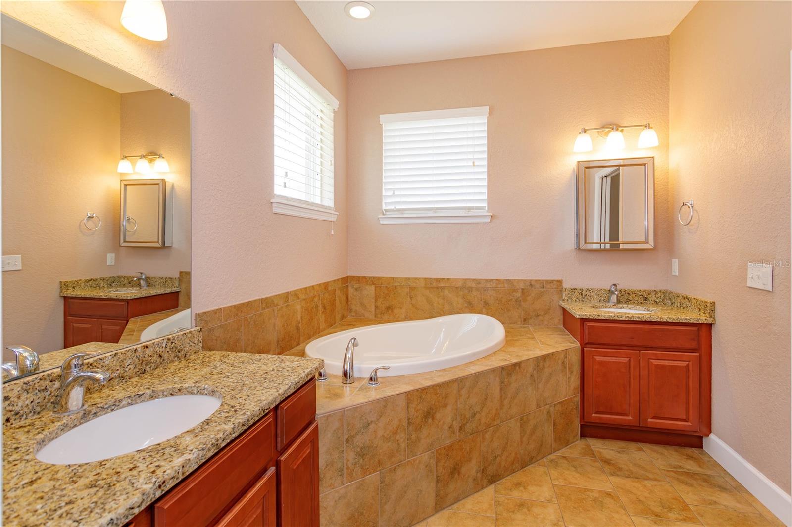 Image 16 of 25 For 135 Eloise Oaks Drive