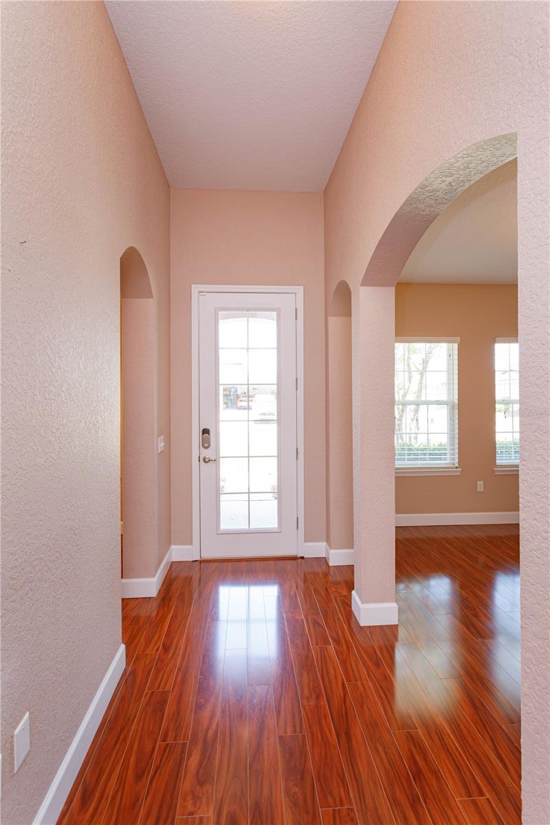 Image 3 of 25 For 135 Eloise Oaks Drive