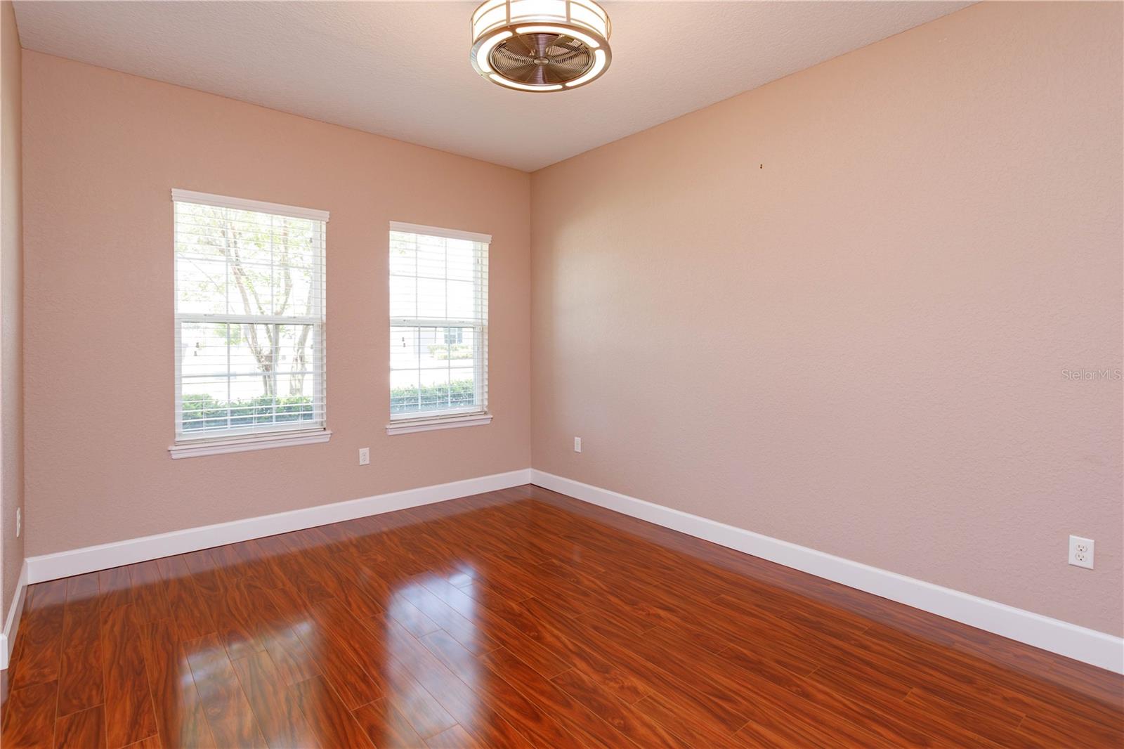 Image 4 of 25 For 135 Eloise Oaks Drive