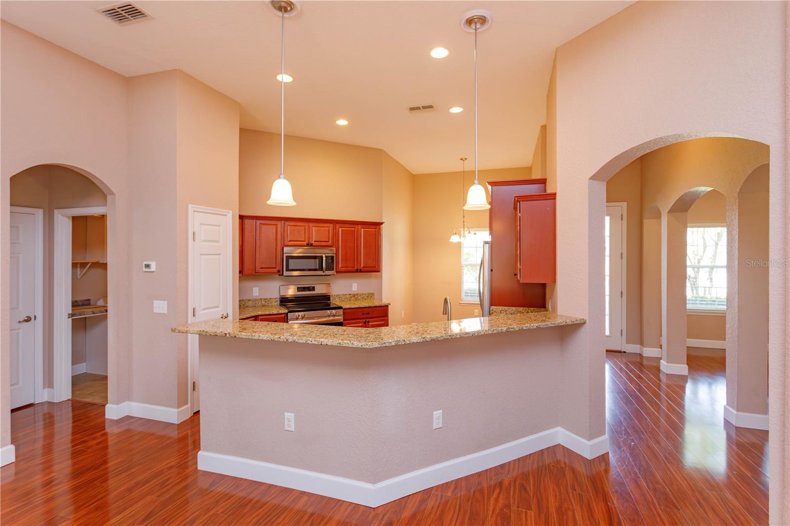 Image 6 of 25 For 135 Eloise Oaks Drive